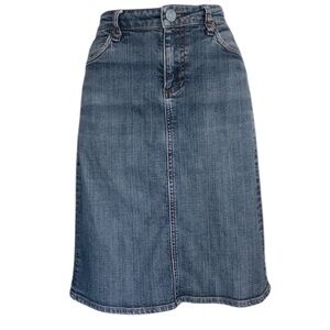 KUT FROM THE KLOTH Denim miniskirt, distressed, front zipper, pockets. 4